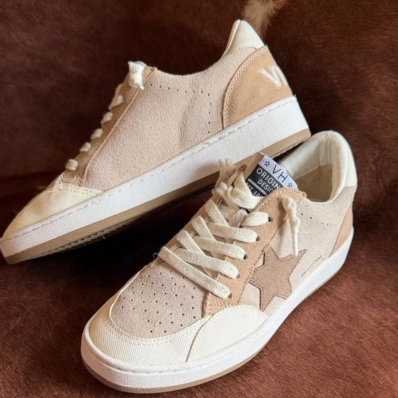 Vintage Havana Women's Tan and Cream Sneakers - Picture 2 of 8